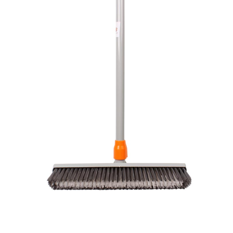 مكنسة يدوية بلاستك خشن مع عصا حديد عرض 38 سم