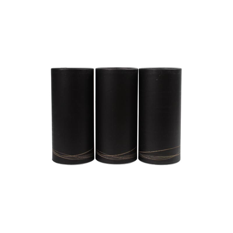 حزمة تحتوي على 3 عبوات من المناديل الاسطوانية بتصميم فاخر