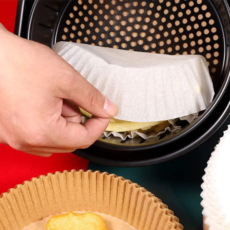 ورق زبدة دائري للقلاية الهوائية Ø 16 سم – حزمة تحتوي على 50 ورقة مقاومة للالتصاق