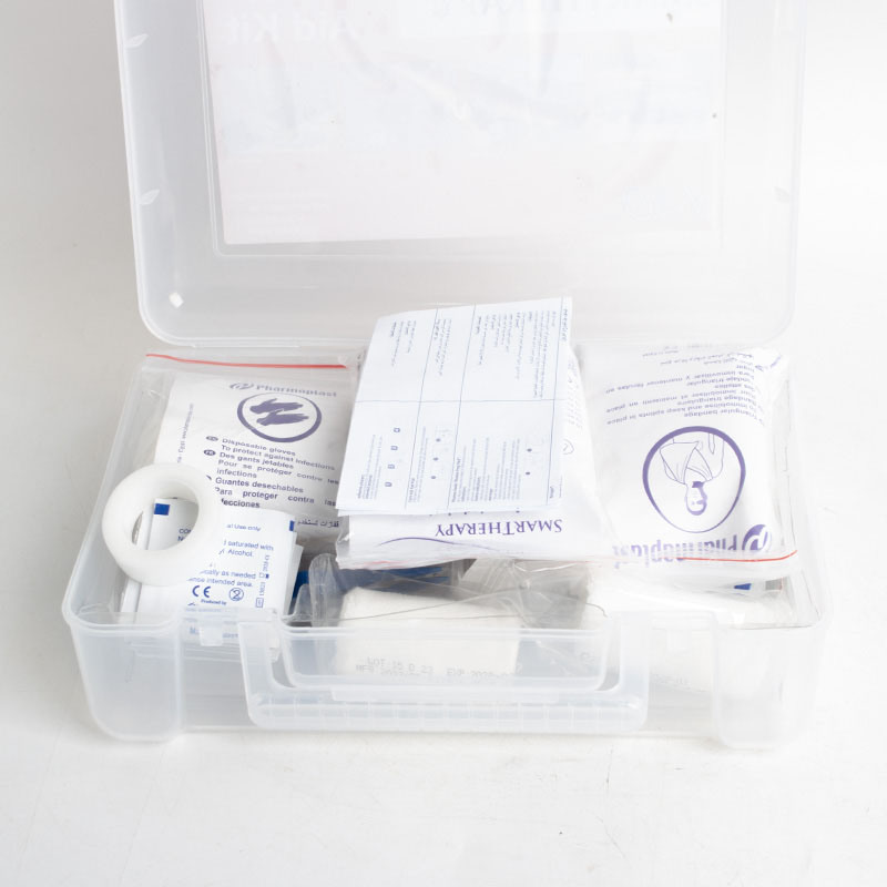 سمارت ثيرابي – حقيبة إسعافات أولية متكاملة | 130 قطعة مع لوازم طبية