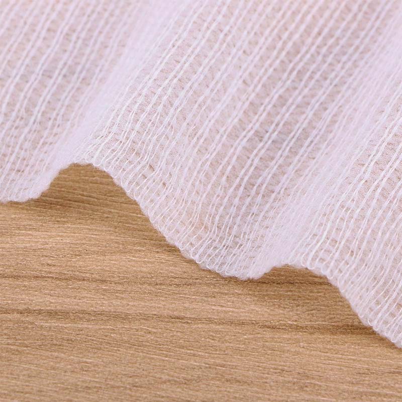 شاش طبي مرن لتثبيت الضمادات على الجروح | مقاس 7.5 سم × 4 متر – لفافة غير لاصقة قابلة للقص