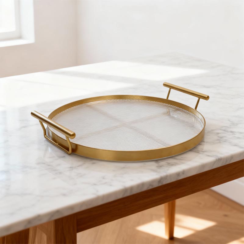 صينية تقديم دائرية من الحديد بلون ذهبي مع قاعدة اكريليك | قطر 25 سم