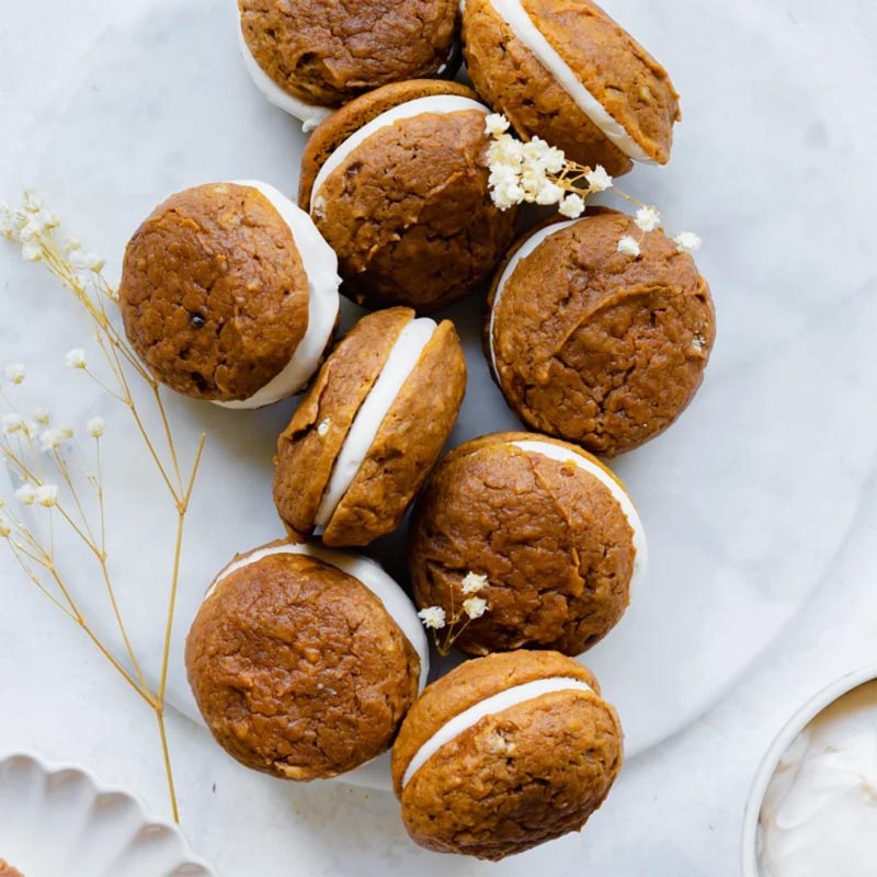 قالب مافن معدني غير لاصق من بيكرز سيكرت - Baker’s Secret | يتسع لـ 24 قطعة مافن – مقاس 40×25 سم