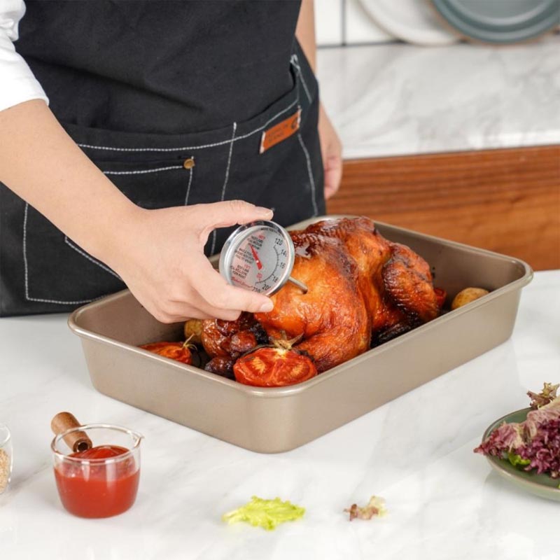 مقياس حرارة ستانلس ستيل لقياس حرارة اللحوم من بيكرز سيكرت - Baker’s Secret | دقة عالية في قياس درجة النضج