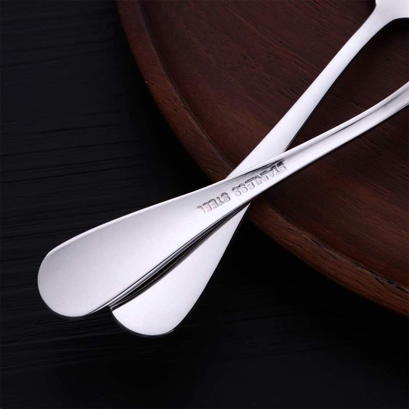 شوكة تقديم مصنوعة من الستانلس ستيل | الطول 24.5 سم – عرض رأس الشوكة 3.5 سم