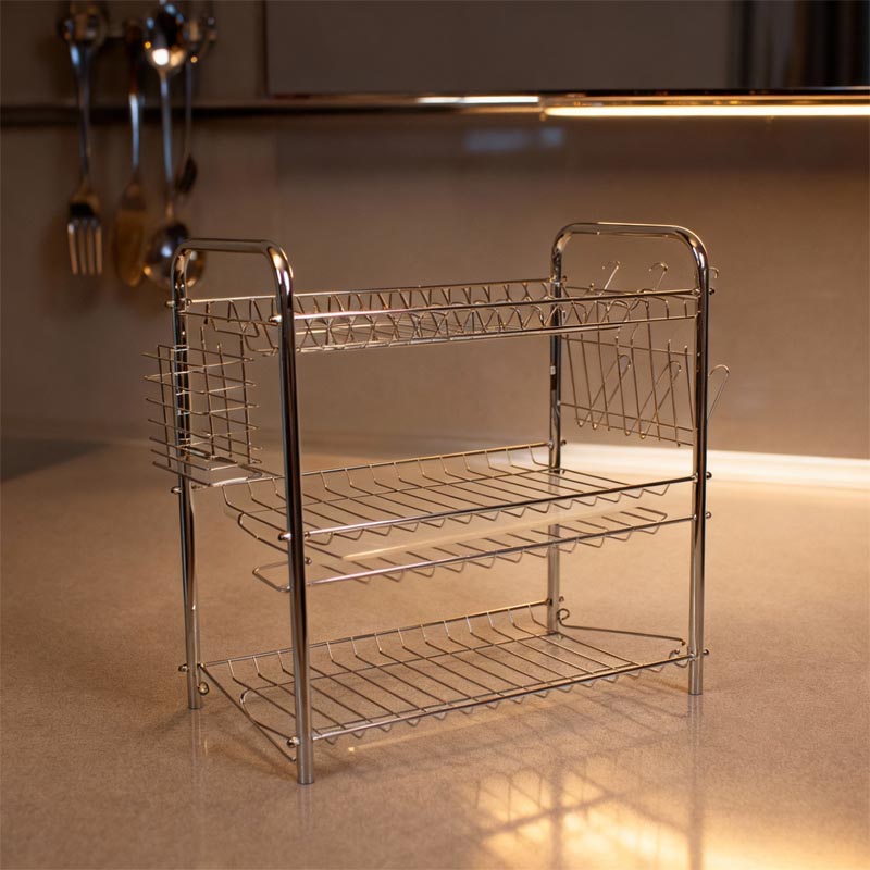 منظم تجفيف الصحون بثلاث طبقات مع صينية بلاستيكية لتجميع الماء | مصنوع من الفولاذ المتين والمطلي بالكروم – المقاس 53×26×53 سم