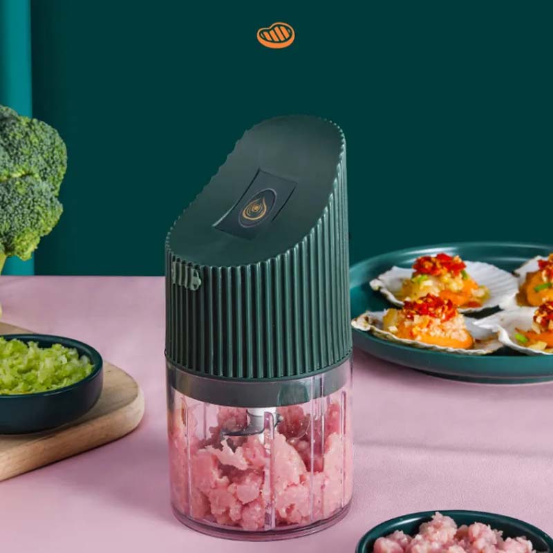 مفرمة طعام كهربائية متعددة الاستخدام قابلة للشحن عبر USB – تصميم مدمج مع غطاء مقاوم للانزلاق وشفرات حادة من الستانلس ستيل