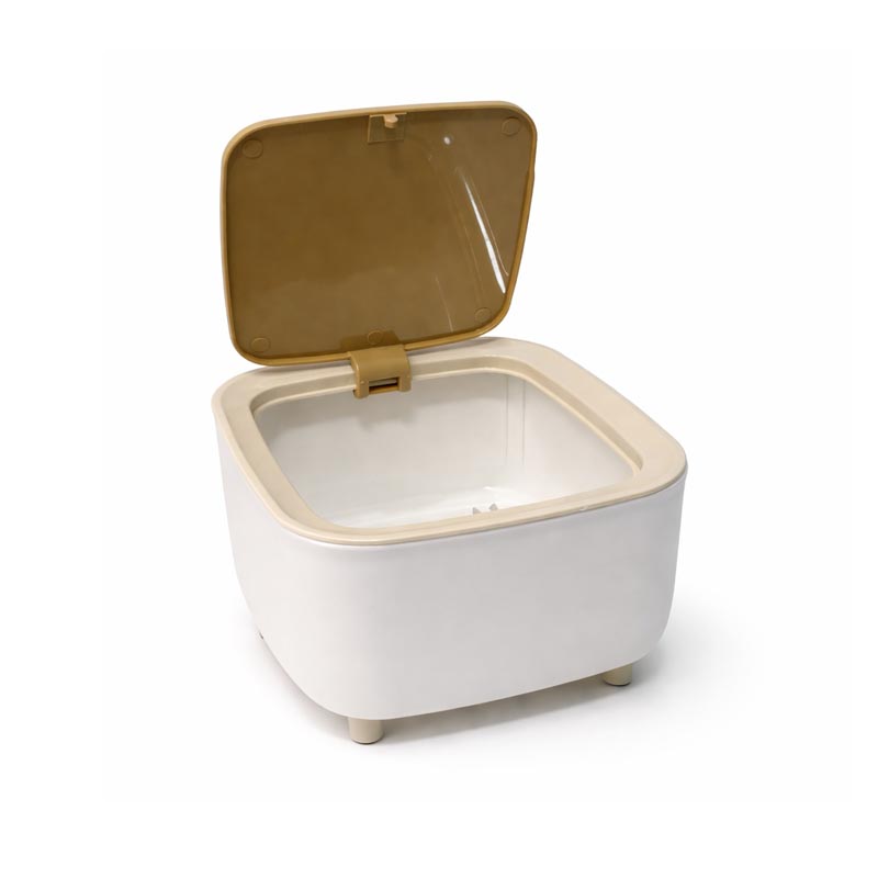 سلة مهملات صغيرة بغطاء مفصلي لطاولة الطعام والاستخدام اليومي