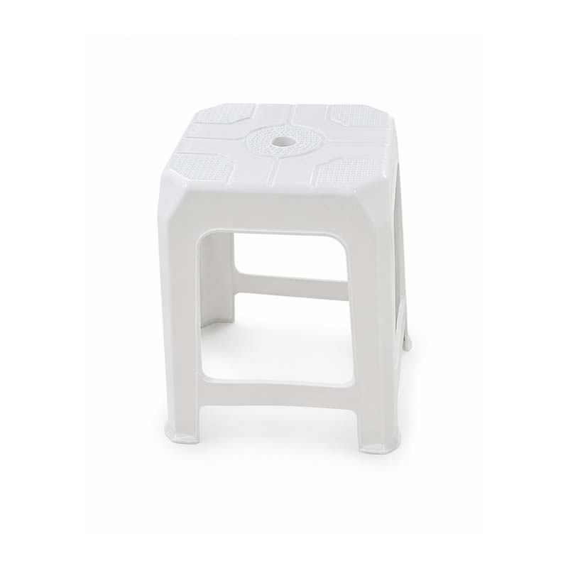 مقعد بلاستيك بتصميم عملي 25 × 25 سم وارتفاع 44 سم
